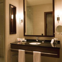 bespoke marble bathrooms